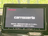 【8型ナビゲーション】目的地までしっかり案内してくれる使いやすいナビ。Bluetooth接続すればお持ちのスマホやMP3プレイヤーの音楽を再生可能!毎日の運転がさらに楽しくなります!!