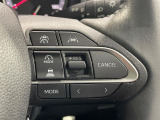 【レーダークルーズコントロール】高速道路での長距離走行が楽に!!自動で速度を保つクルーズコントロールが、衝突軽減システムと連携し、前方の車両を感知して車間を保つように速度調節してくれます!!