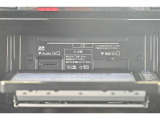 純正ナビを装備。タッチパネル式で使いやすく、お出かけもラクラクです。