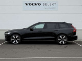 ◆サイド/流麗なプロポーションはVOLVO車の真骨頂。「美しいものと共にありたい」というオーナーの願いを満たします