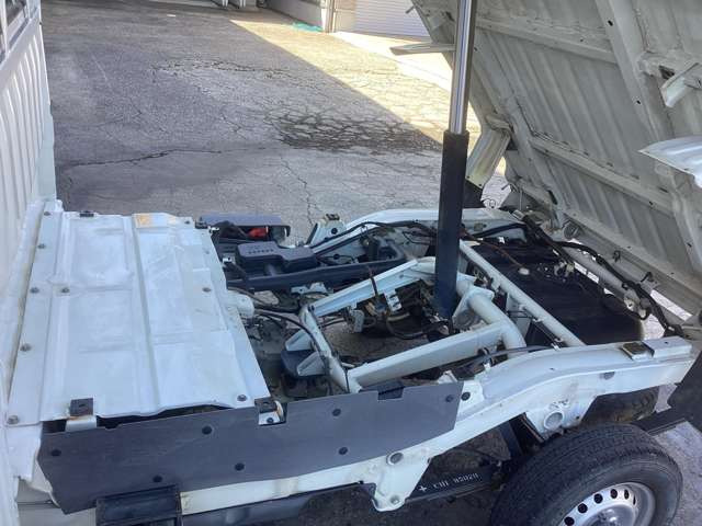 ダイハツ ハイゼットトラック ローダンプ 4WD エアコン パワステ 3方開