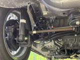 お車を安心してお乗りいただく為には、足回りの定期点検が欠かせません。サービスサポート(有償保証)では無料点検もご提供しており、安心のカーライフをお過ごしいただけるサポート体制が整っています。お車を安心