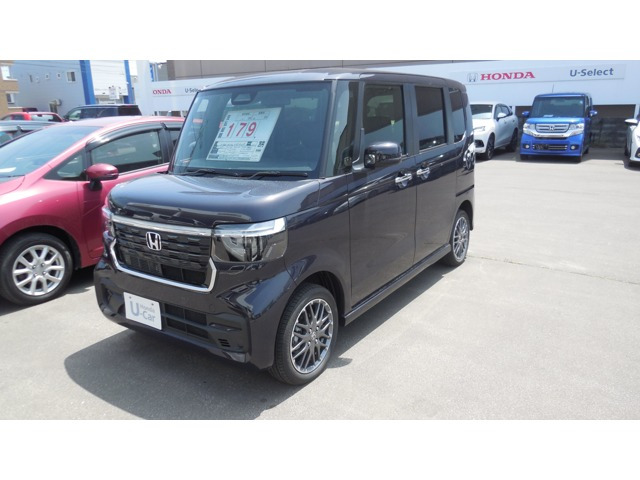 ホンダ N-BOXカスタム 