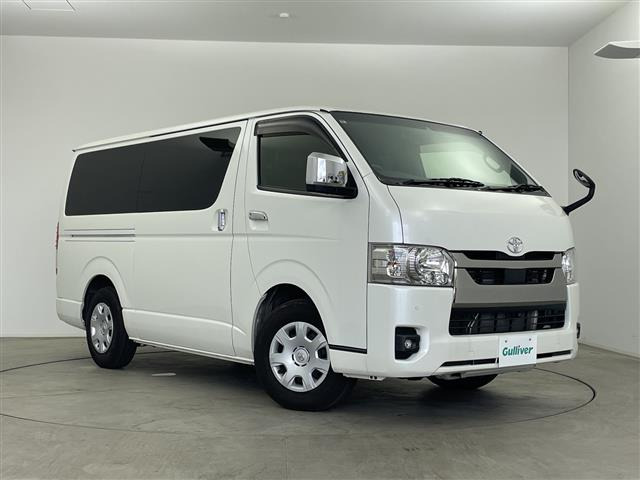 トヨタ ハイエースバン 