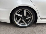 ヨコハマタイヤ245/40R20