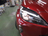 プロジェクター式フルLEDヘッドランプ+LEDクリアランスランプ+LEDデイタイムランニングランプ