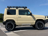 TOYOオープンカントリーRTタイヤを装着しています♪ホワイトレターが堪りません♪