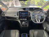 セレナ 1.2 e-POWER ハイウェイスターV 
