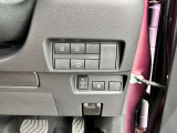 運転席からスライドドアの操作が可能です♪