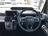 運転中も見やすいメーター。