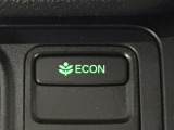 ★ECONスイッチ★ エコドライブを加速しよう!スイッチをONにすると、運転の仕方によるロスを抑え込み燃費をよくするようクルマが頑張ります(*^ー^*)燃費向上にチャレンジ♪