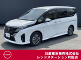 日産のミニバン、セレナe-POWERが入って来ました。