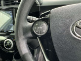 ステアリングスイッチ装備!運転しながら手元でオーディオの操作などができます。