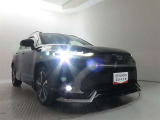 高輝度で点灯速度が速く、しかも消費電力の少ないLEDヘッドライトが装備されています!LEDの明るい光が走行中の視界の確保をサポートして、夜のドライブがより楽しく安全に運転できます♪