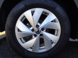 205/60R16 扁平が厚めなので乗り心地もGOODです!