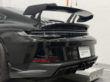 オプション:ストレージ パッケージ、PORSCHEロゴ、LED カーテシーライト