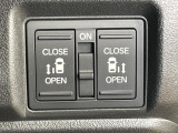 【両側パワースライドドア】スマートキーや運転席のスイッチで後席両側スライドドアの開閉が可能♪電動だから力を入れてドアを開ける必要が無く、小さなお子様でも簡単に開け閉めでき快適です♪