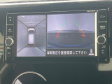 【アラウンドビューモニター】専用のカメラにより、上から見下ろしたような視点で360度クルマの周囲を確認することができます☆縦列駐車や幅寄せ時に活躍してくれます♪