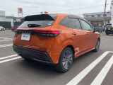 R2年式 ノート X プレミアムホライズンオレンジパールのお車が入荷しました☆
