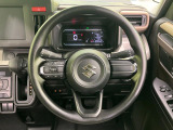 【ステアリングスイッチ】運転中、前方から目線をそらすことなく、オーディオ等の操作が可能な便利機能!安心&快適なドライブを演出してくれます♪