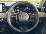 【ステアリングスイッチ】運転中、前方から目線をそらすことなく、オーディオ等の操作が可能な便利機能!安心&快適なドライブを演出してくれます♪