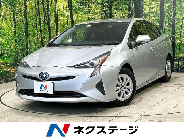 トヨタ プリウス 