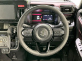 【純正革巻きステアリング】上質な革を使用することで、手にしっかり馴染みとても運転しやすいハンドルです♪