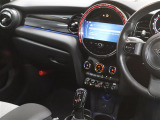◆LIBERALAは、輸入車選びの新たなスタイルを提案するインポート・セレクト・ブランドです。オーナー様となる方がクルマから直接感じる感性を第一にした、最良の一台との出会いをコーディネートいたします。