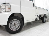 お車の状態は内外装共にとても綺麗な状態を保っておりますので私共でも自信を持ってお薦め出来る1台です!!同年式のお車と比べますと、大事にお乗りだった事を実感して頂けるはずです♪