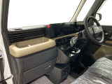 ☆前方も側方も後方も安心の運転視界☆