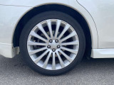 当店は車の品質に自信を持っています!なので、さまざまな角度から70枚以上のお写真載せています。