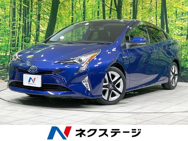 トヨタ プリウス 