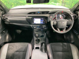 ハイラックス 2.4 Z GRスポーツ ディーゼル 4WD 