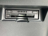 ETC搭載車しか通過できないスマートICが利用できるようになります。現在、スマートICの設置箇所も増えてきてます。また、料金所での小銭の出し入れや雨天時における窓の開閉などの紛らわしさも解消されます。