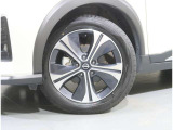 タイヤサイズは【205/55R17】です☆