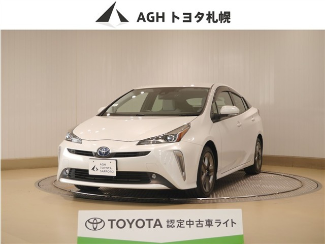 プリウス 1.8 A プレミアム ツーリングセレクション E-Four 4WD 