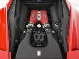 4.5L・V8自然吸気エンジンをリアミッドに搭載しております。