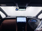 お洒落な内装で毎日運転するのが楽しくなりますね。