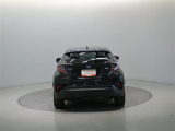 U-CARの販売だけでなく、自動車保険・生命保険・携帯電話の販売も行っております