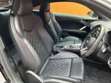 TTクーペ 2.0 TFSI クワトロ 4WD 本革シート