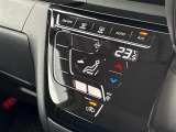【 オートエアコン 】車内温度を感知して自動で温度調整をしてくれるのでいつでも快適な車内空間を創り上げます!//