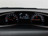 展示車は全てトヨタの車を知り尽くしたエキスパートが基本性能に関わる機能や状態を徹底的にチェックしています。消耗部品の事前交換など法定12ヶ月点検相当の点検・整備を必ず実施しています。