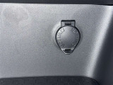 シガーソケット用の充電器が使用可能です!