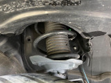 お車を安心してお乗りいただく為には、足回りの定期点検が欠かせません。サービスサポート(有償保証)では無料点検もご提供しており、安心のカーライフをお過ごしいただけるサポート体制が整っています。