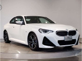 BMW認定中古車は第三者品質評価制度も採用しております。AIS方式による車両品質評価制度も導入し公平な車両コンデション評価を行うことにより車両品質の透明性を高めると同時に更なる信頼と安心をお届けします