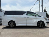 ヴェルファイア 2.5 V 4WD モデリスタフルエアロ 10インチSDナビ 11型