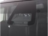 サポカーは、高齢運転者を含めたすべてのドライバーによる交通事故の発生防止・被害軽減対策の一環として、国が推奨する新しい自動車安全コンセプトです。詳しくは販売店スタッフまでおたずねください。
