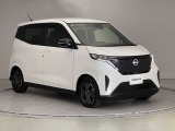 【車両状態証明書】査定協会公認のプロの検査員が公平かつ確かな基準で検査を実施。車両評価をもとに、安心しておクルマをお選びいただけます。
