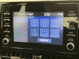 ディスプレイオーディオを装備。スマホとクルマをつなぐことで、これまでのナビに加えて、いろんなサービスが楽しめます。
