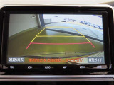 バックガイドモニターで、後方を確認しながら安心して駐車することができます。運転初心者も熟練者も必須の機能ですよ!